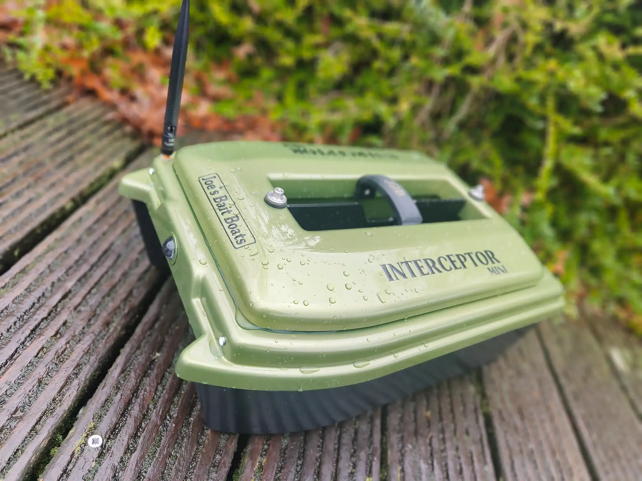 Interceptor mini 04