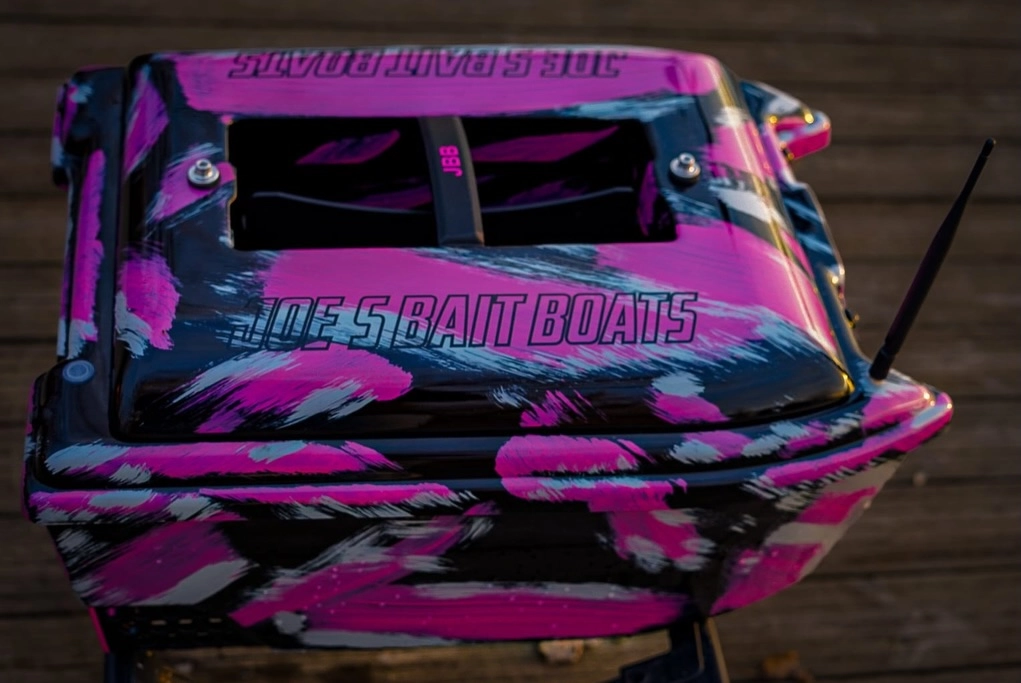 pink black striping