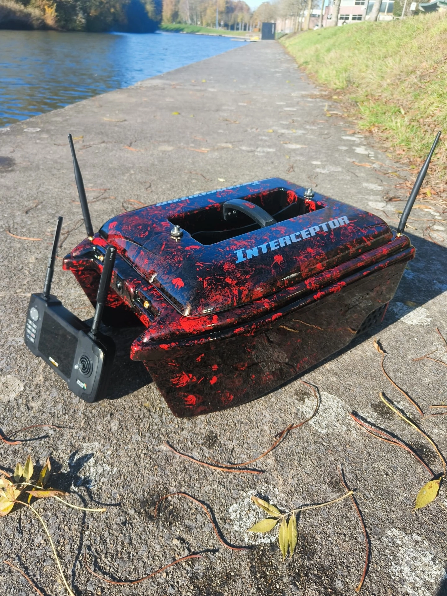 red black